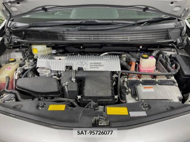 Toyota PRIUS ALPHA 2011-11 283491-17