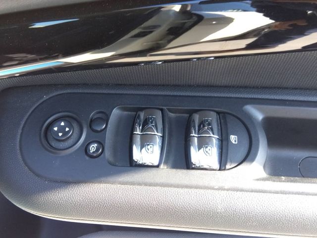 Bmw MINI 2020-10 185552-13