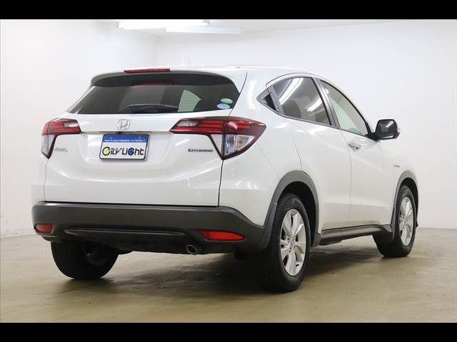 Honda VEZEL 2017-01 6357-18
