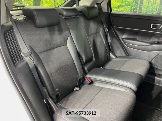 Honda VEZEL 2021-06 222123-9