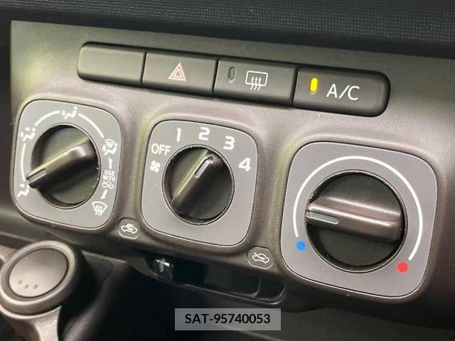Toyota PASSO 2013-05 382756-5