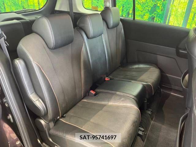 Mazda PREMACY 2013-07 301495-9