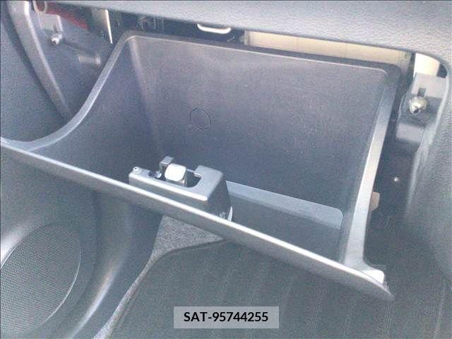 Mazda CAROL 2015-06 255816-26