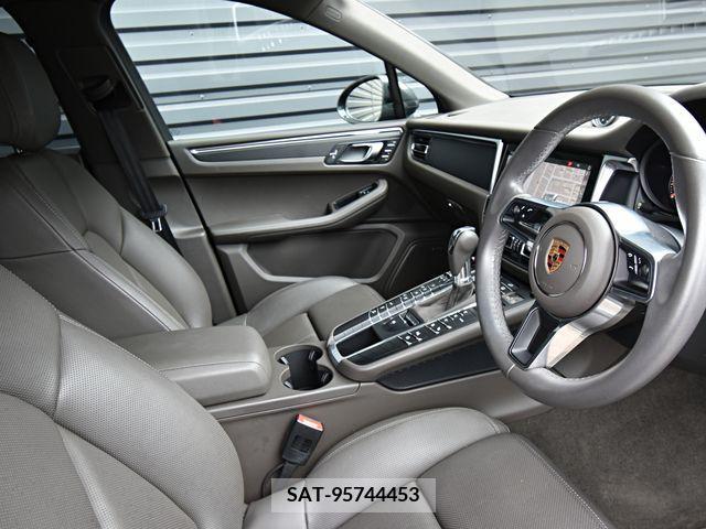 Porsche MACAN 2019-11 320068-13