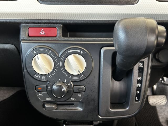 Suzuki ALTO 2018-05 9616-19