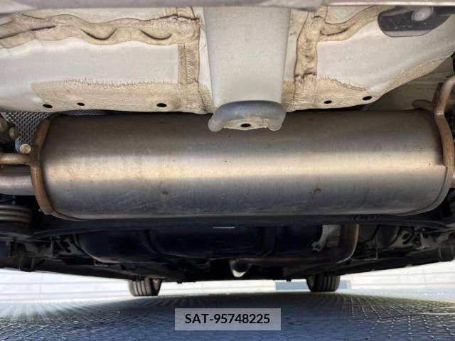 Suzuki SWIFT 2013-02 257327-19
