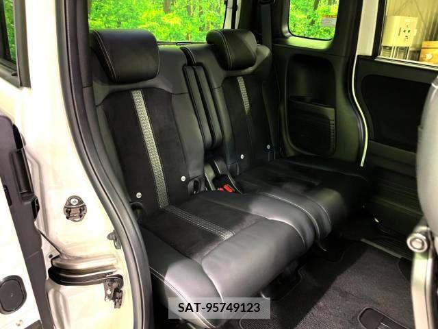 Honda N BOX 2021-12 364415-11