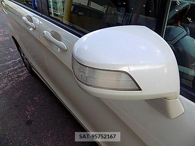 Honda FREED 2010-03 360529-23