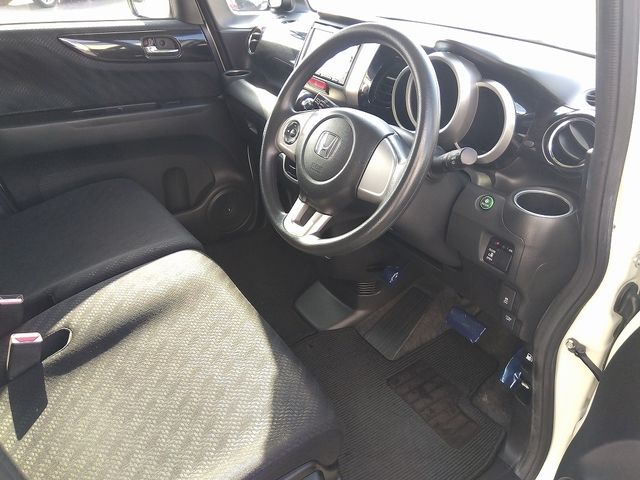 Honda N BOX CUSTOM 2014-03 13960-16