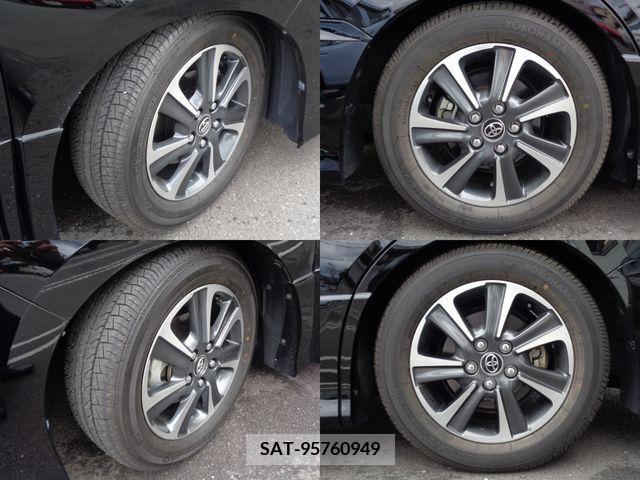 Toyota VOXY 2018-06 220625-9