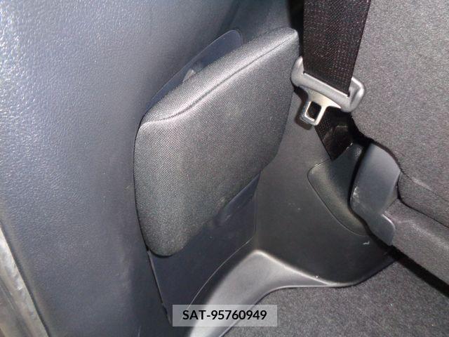 Toyota VOXY 2018-06 220625-18