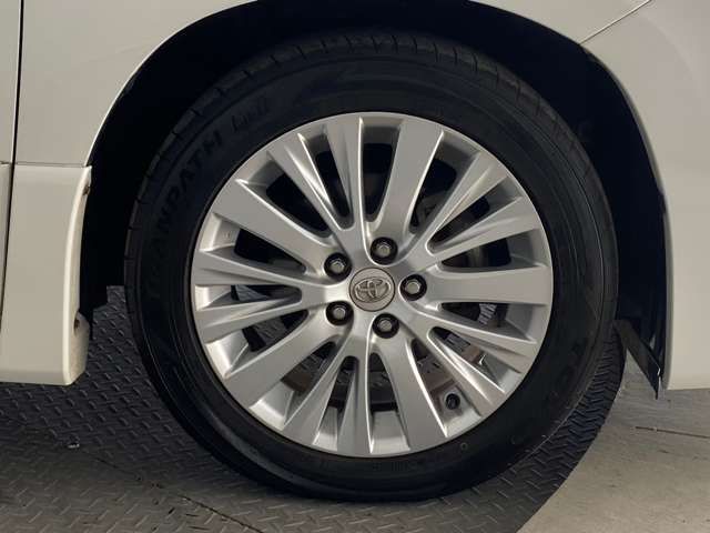 Toyota VELLFIRE 2012-05 18652-16