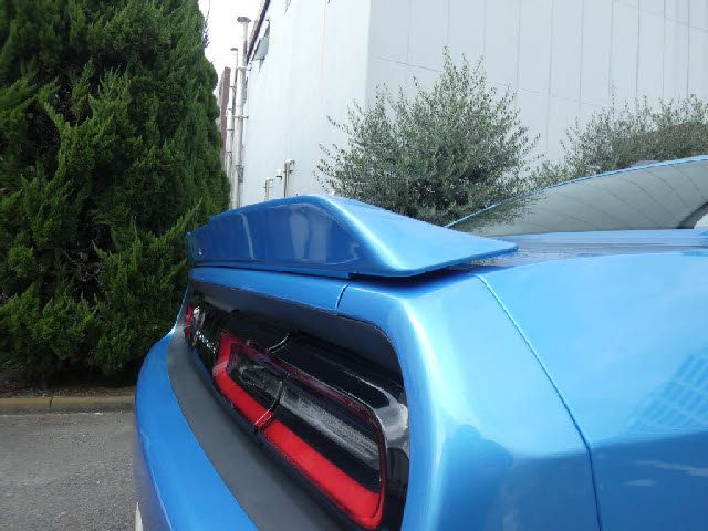 Dodge CHALLENGER 2017-12 20606-26