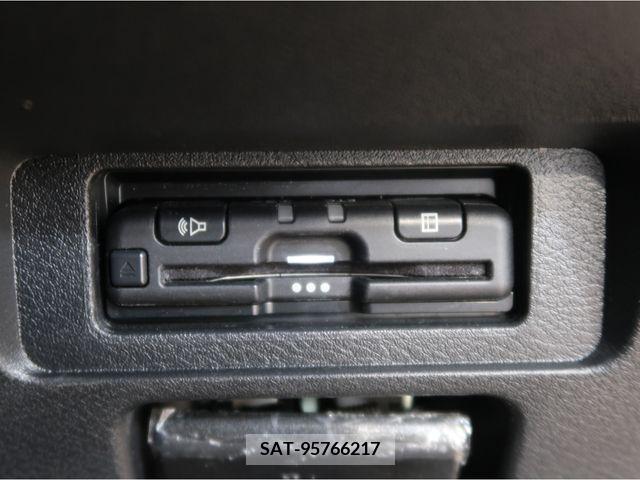 Nissan NOTE 2022-01 219351-17