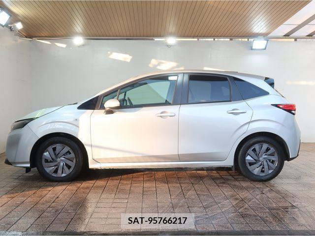 Nissan NOTE 2022-01 219351-7