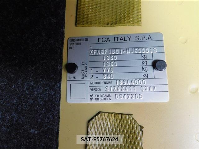 Fiat 500 2022-04 360082-26