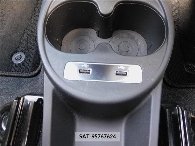 Fiat 500 2022-04 360082-22