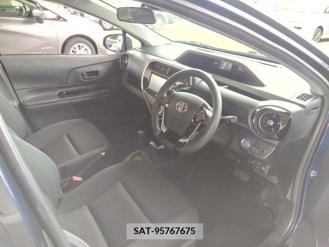 Toyota AQUA 2018-04 292130-5