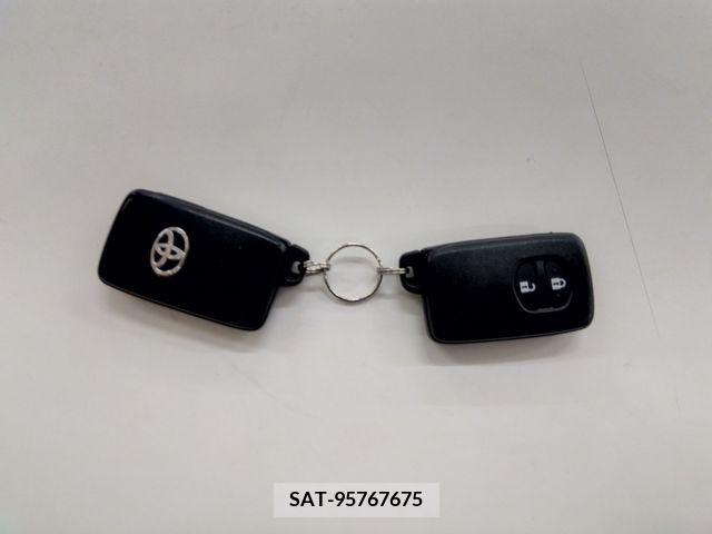 Toyota AQUA 2018-04 292130-15