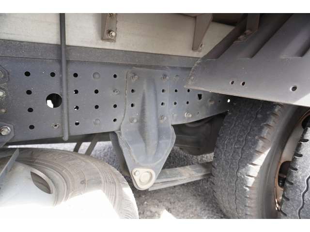 Mitsubishi CANTER 2019-03 24826-9