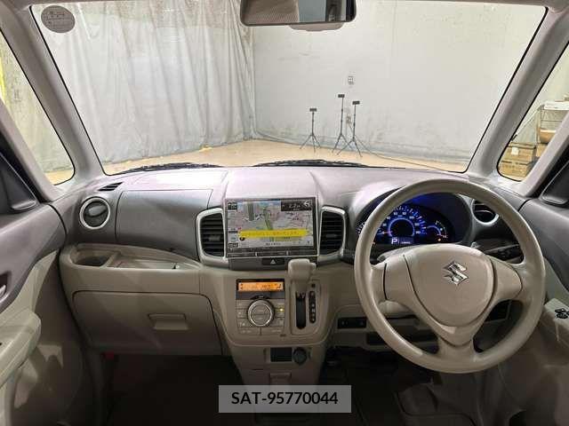 Suzuki SPACIA 2014-02 236092-19