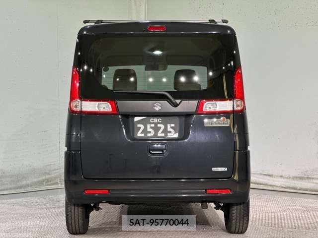 Suzuki SPACIA 2014-02 236092-9
