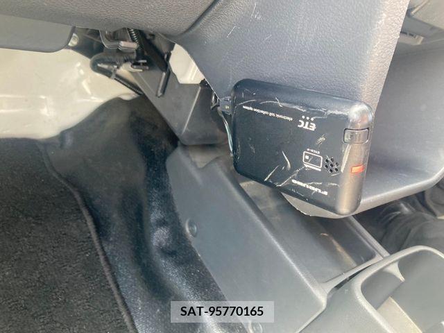 Nissan CLIPPER 2020-07 365506-16