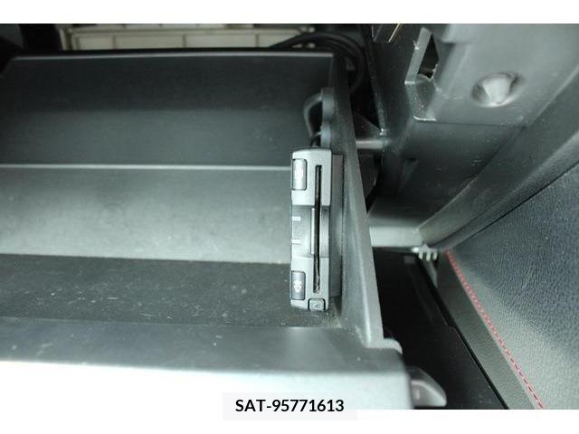 Toyota 86 2013-10 352252-4