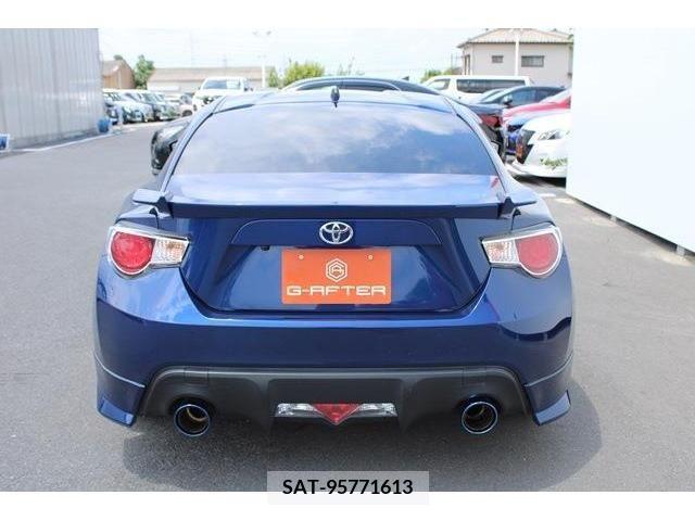 Toyota 86 2013-10 352252-7
