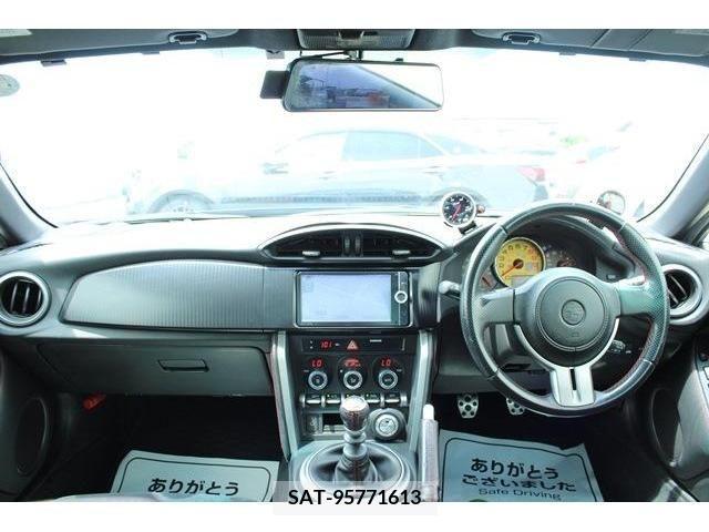 Toyota 86 2013-10 352252-15