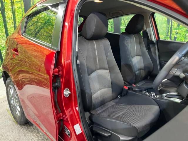 Mazda DEMIO 2019-06 10536-8