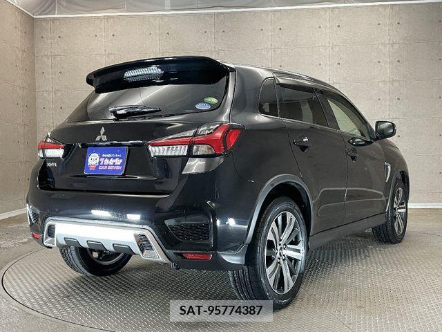 Mitsubishi RVR 2020-03 236069-3