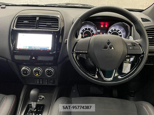 Mitsubishi RVR 2020-03 236069-1