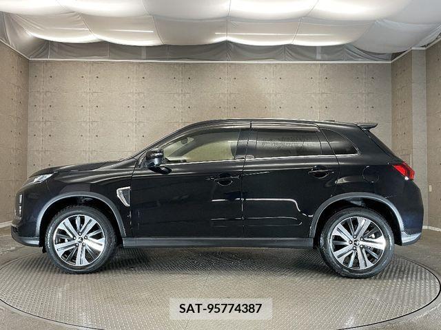 Mitsubishi RVR 2020-03 236069-8