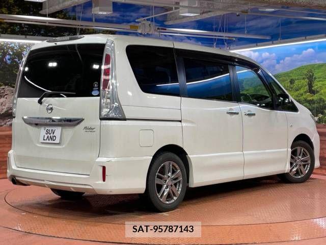 Nissan SERENA 2011-03 324846-6