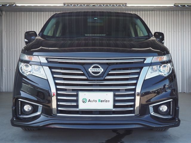 Nissan ELGRAND 2015-09 11547-1