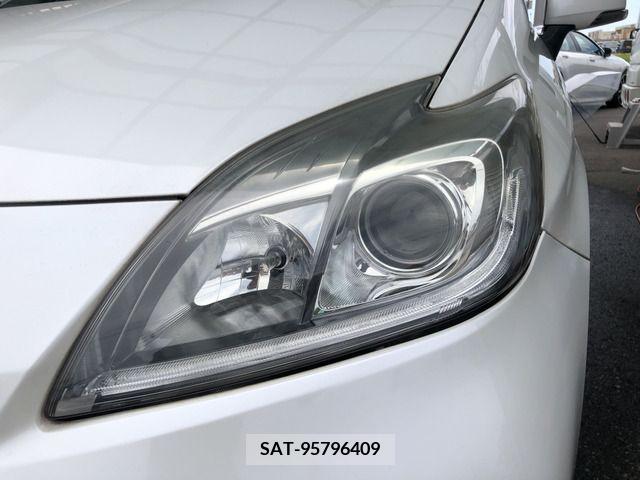 Toyota PRIUS 2013-03 322028-16