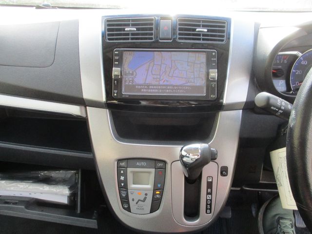 Daihatsu MOVE CUSTOM 2013-08 196696-5
