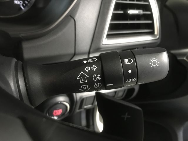 Subaru IMPREZA 2018-02 191297-27