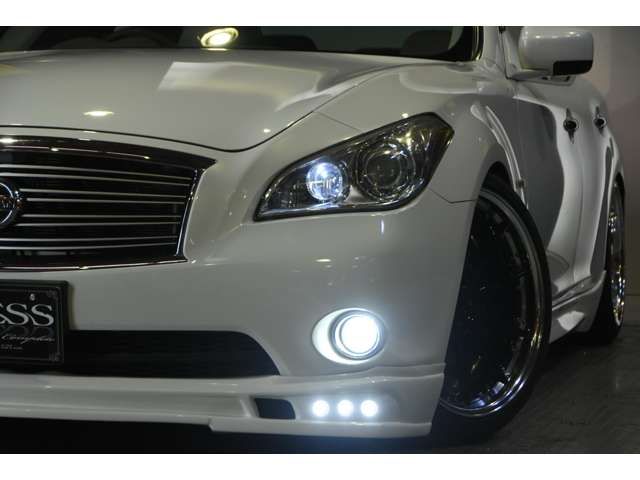 Nissan FUGA 2010-12 193766-4