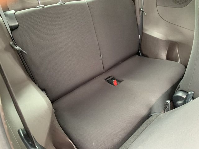 Toyota IQ 2009-01 5246-11
