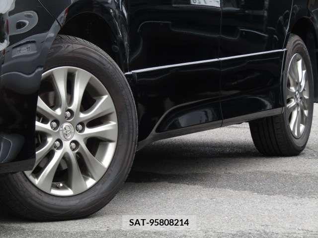 Toyota VOXY 2010-10 289206-19
