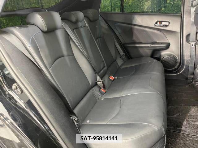 Toyota PRIUS 2016-07 366461-9