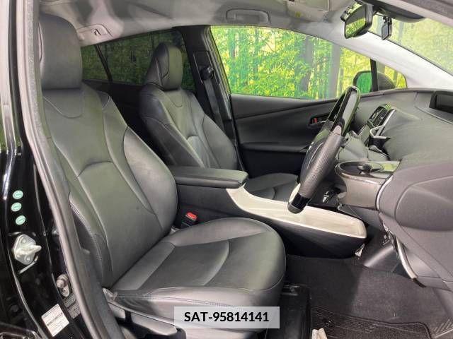 Toyota PRIUS 2016-07 366461-8