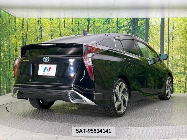 Toyota PRIUS 2016-07 366461-17