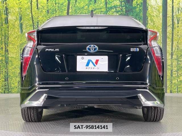 Toyota PRIUS 2016-07 366461-15