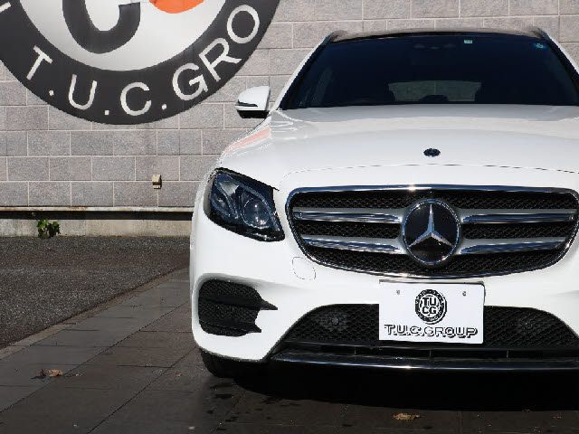 Mercedes Benz E-CLASS 2019-12 22412-4