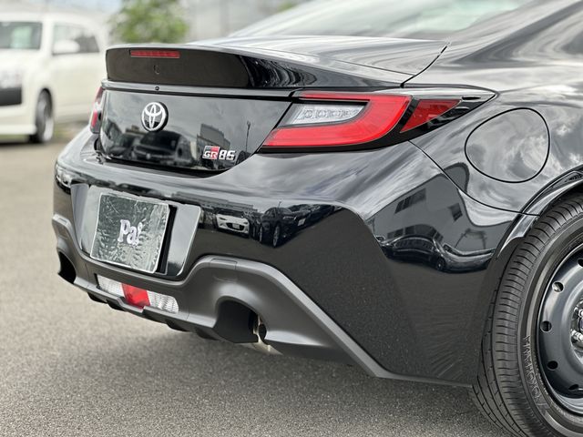 Toyota 86 2023-01 15606-21