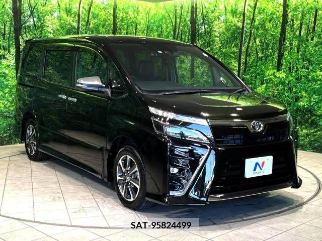 Toyota VOXY 2021-08 230527-16