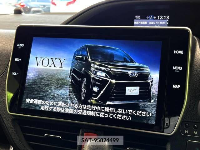 Toyota VOXY 2021-08 230527-2